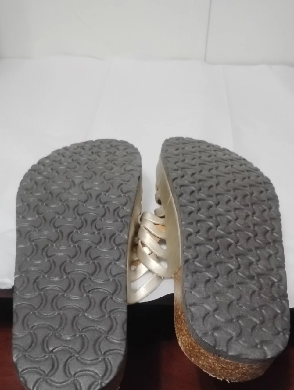 Outwoods Metallic Gold Buckle Slide Sandals‎
